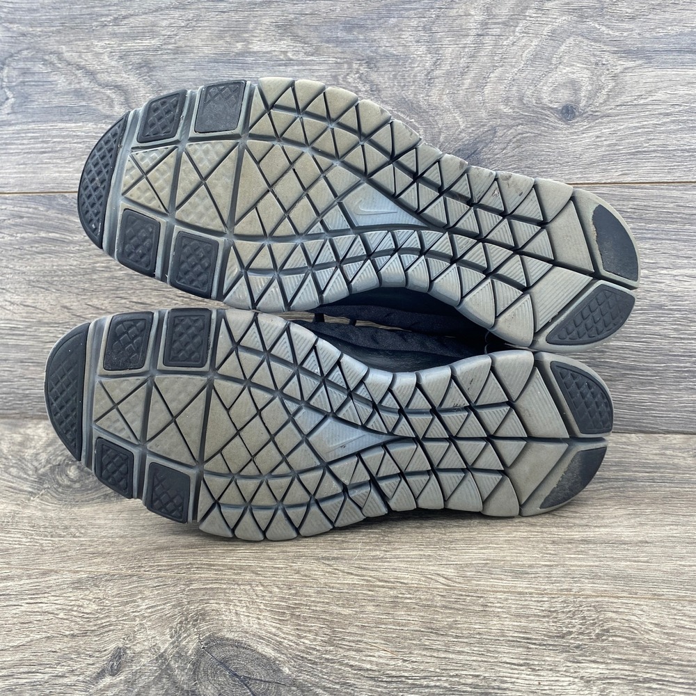 Nike Free TR Fit 2 Training Shoes Womens 8 Black Silver 469767-003 Low Top Gym - Picture 3 of 9